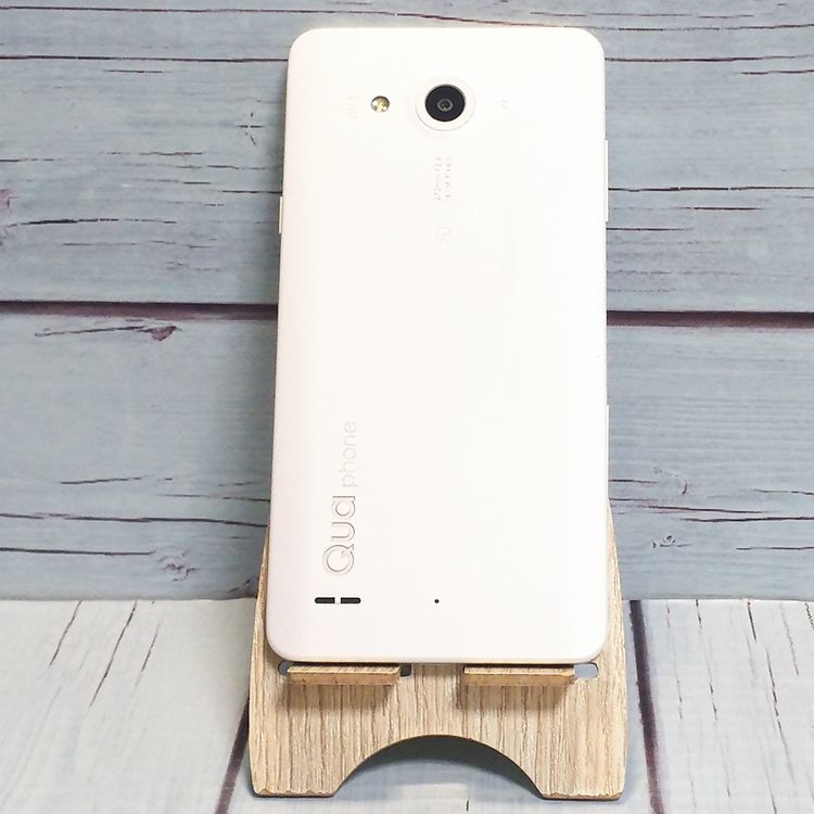 au Qua phone PX LGV33 �ۥ磻��  682