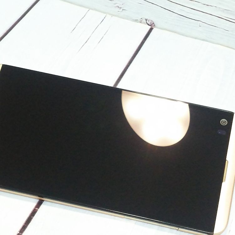 LG au isai Beat LGV34 GOLD �������  148