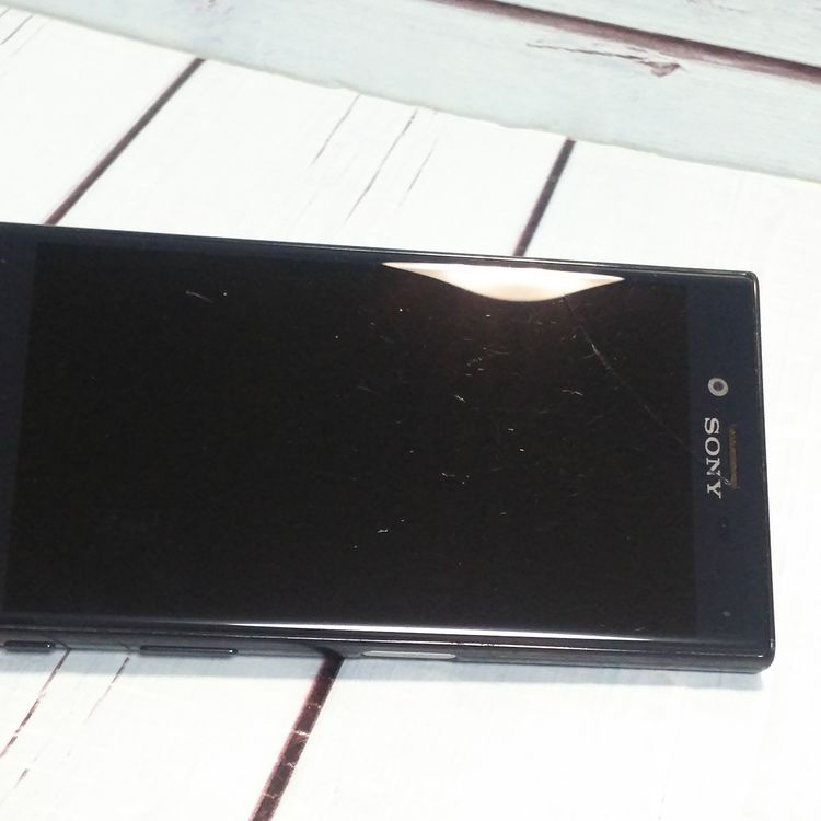 docomo Xperia X Compact SO-02J Black [������]  300