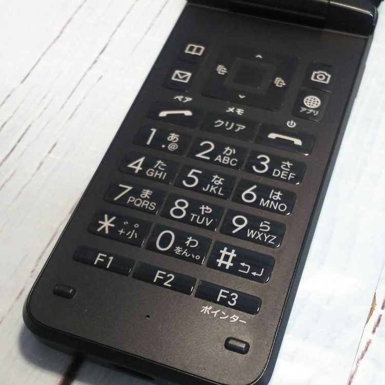 au GRATINA KYF42 �֥�å� ������ SIM���å�  125