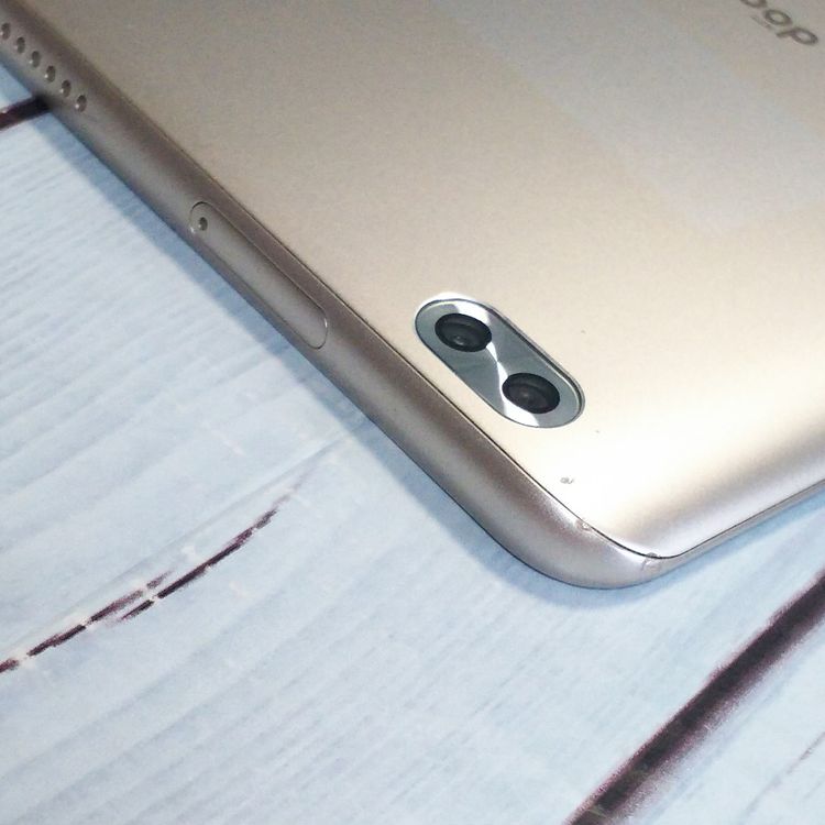 docomo dtab Compact d-02K ������� HUAWEI  355