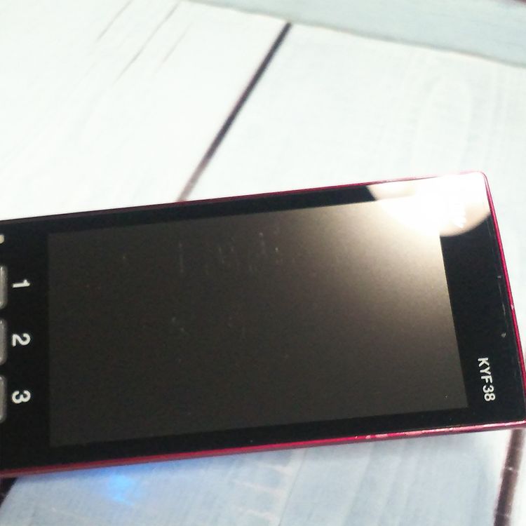 au ������ ���󤿤󥱡����� KYF38 �磻���å�  809