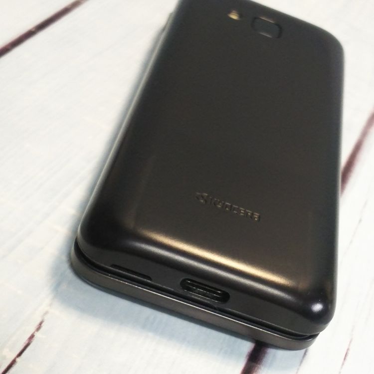 au ������ GRATINA �� KYF39 ˡ�ͥ�ǥ� �����쥹��������  793