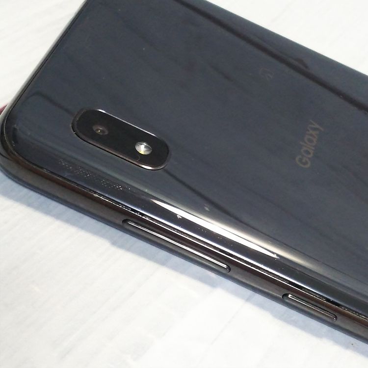 au Galaxy A20 SCV46 Black  647