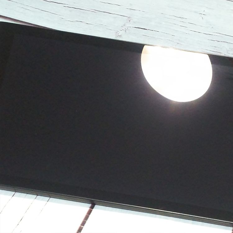 au KYOCERA Qua tab QZ8 �⥫�֥�å� KYT32  991