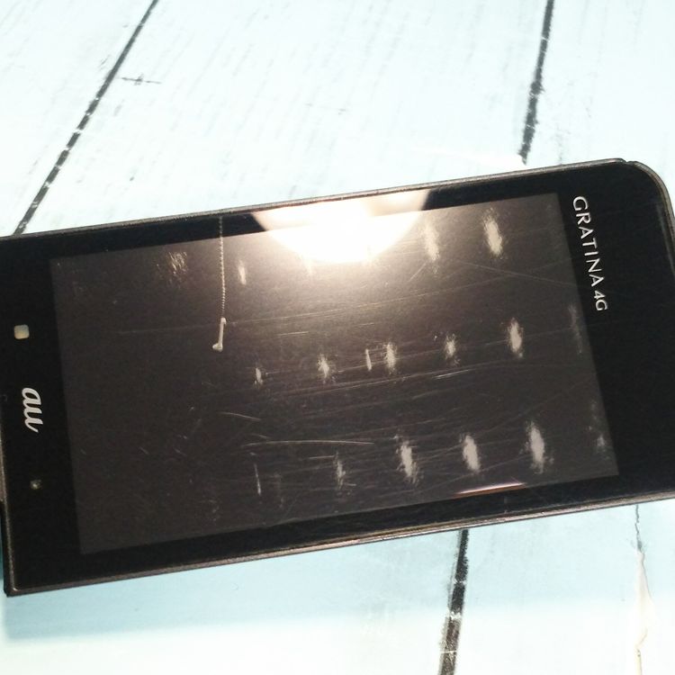 KYOCERA au GRATINA 4G BLACK KYF31 [������]  805