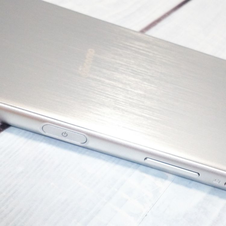 docomo Xperia X Performance SO-04H �ۥ磻�� ����С�  769