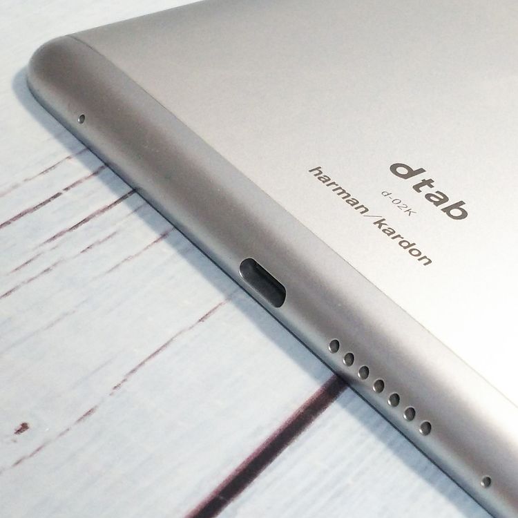 docomo dtab Compact d-02K ����С� HUAWEI  875