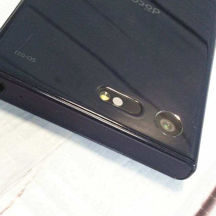 docomo Xperia X Compact SO-02J Universe Black  883