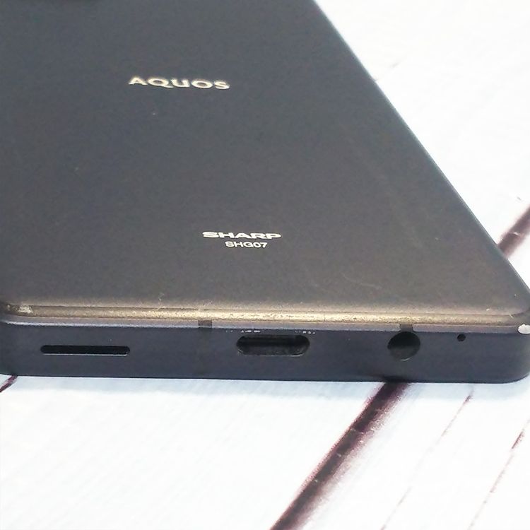au AQUOS sense6s SHG07 �֥�å� [�����]  567