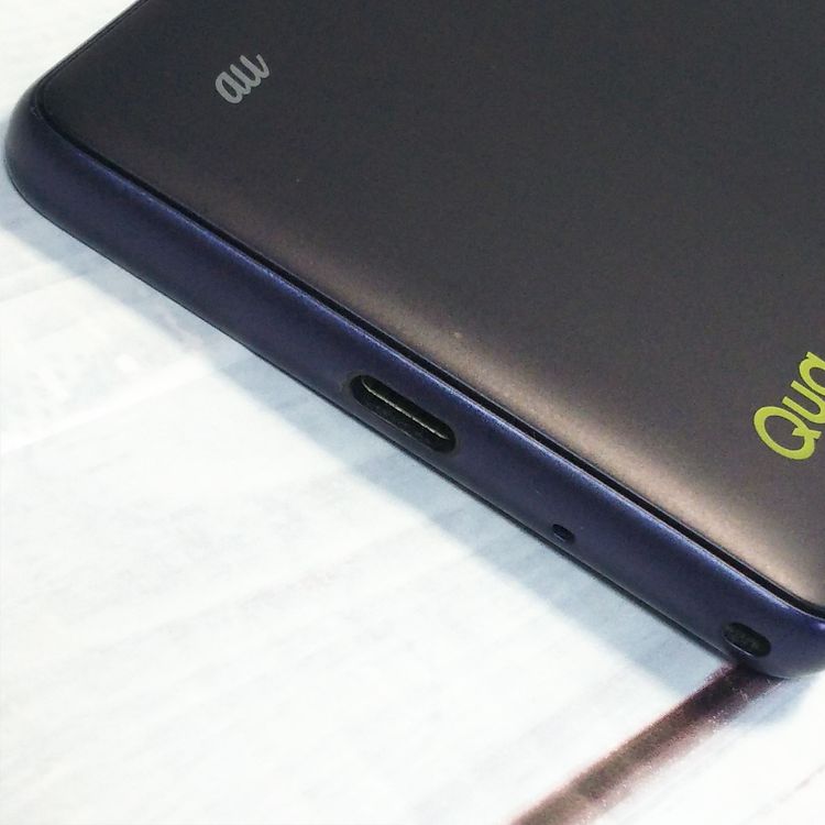 au Qua phone QZ ������ KYV44 ����ǥ���  753