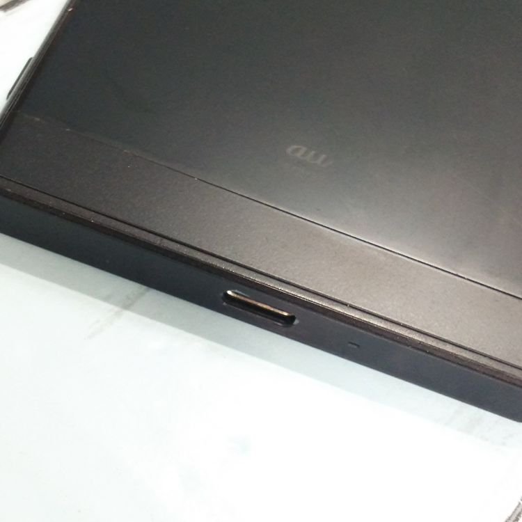 SONY Xperia XZs SOV35 au �֥�å�  014