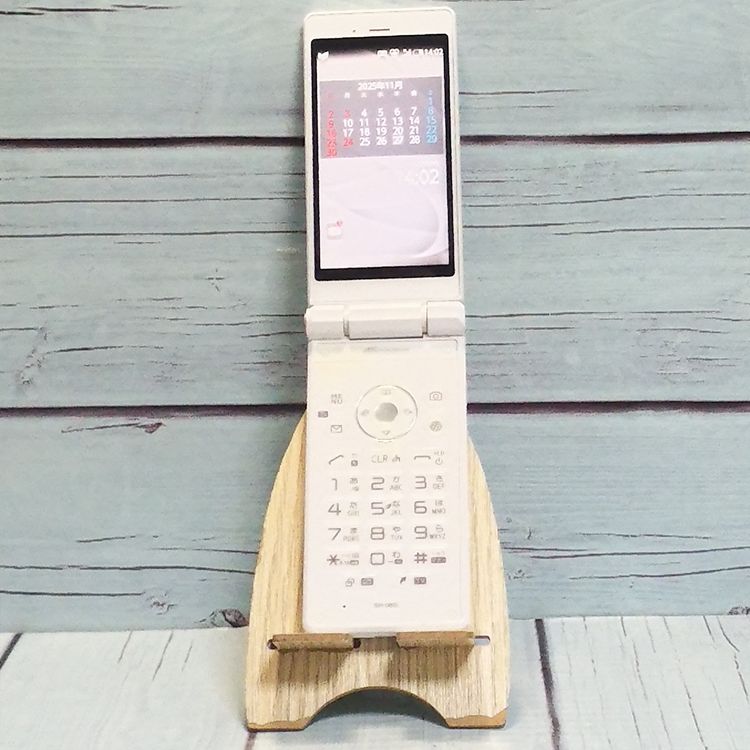 docomo AQUOS  SH-06G ۥ磻  747