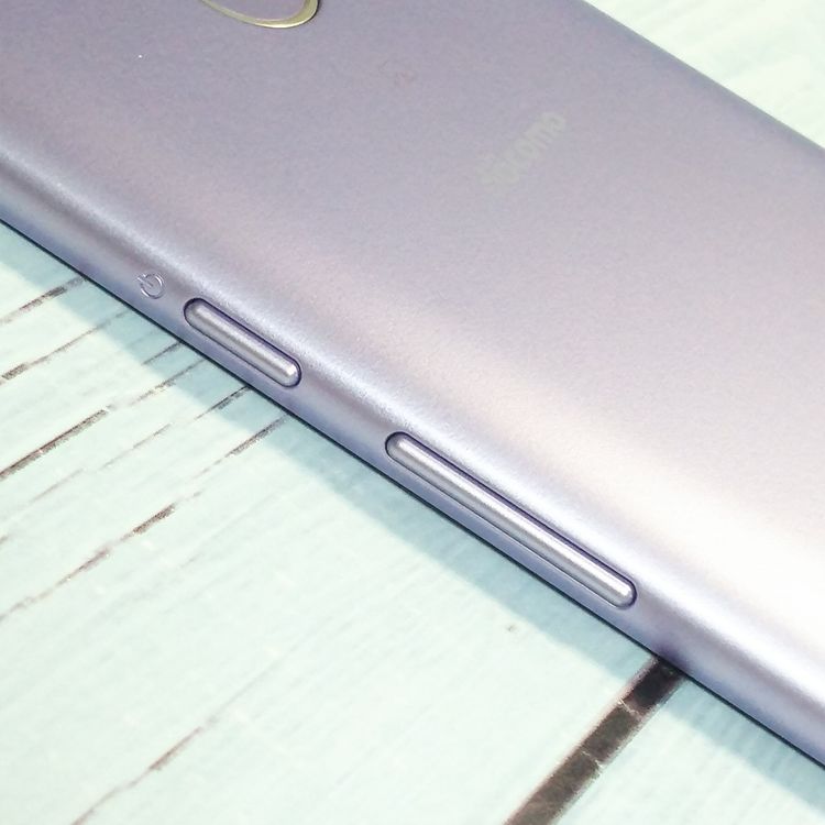 �ٻ��� docomo arrows Be4 F-41A ��٥���� �ѡ��ץ�  ���� 083