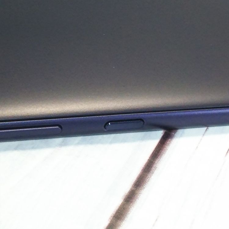 au Qua phone QZ ������ KYV44 ����ǥ���  396