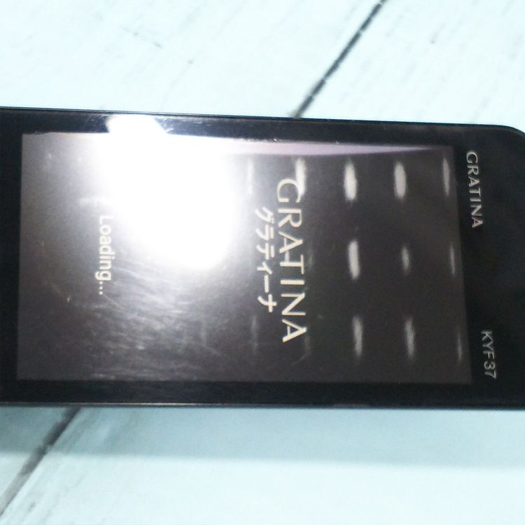 au KYOCERA GRATINA KYF37 �ͥ��ӡ��֥�å� [������]  832