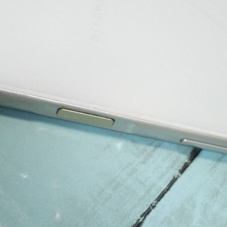 docomo arrows Be F-04K White �ۥ磻��  291