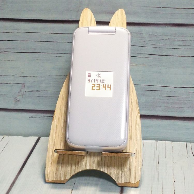 docomo �ٻ��� �餯�餯�ۥ� F-01M �ۥ磻��  836
