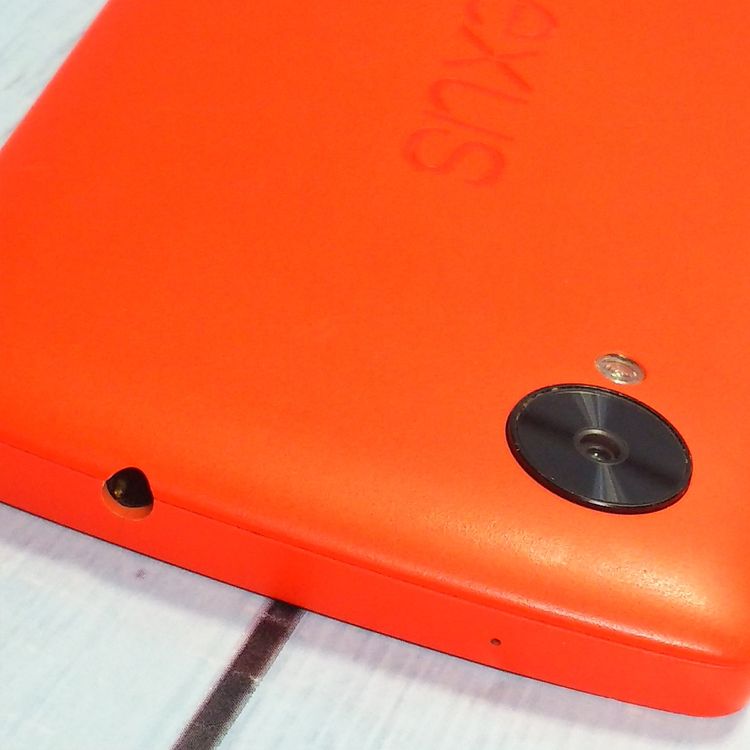 Y!mobile LG Nexus5 16GB LG-D821 �֥饤�ȥ�å�  841