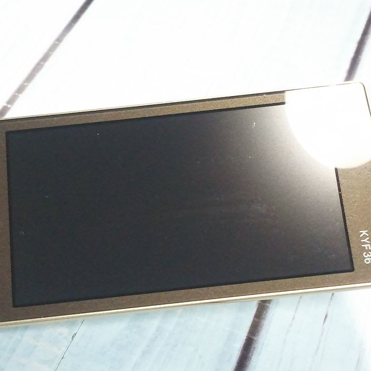 KYOCERA au KYF36 ���󤿤󥱡����� GOLD  868