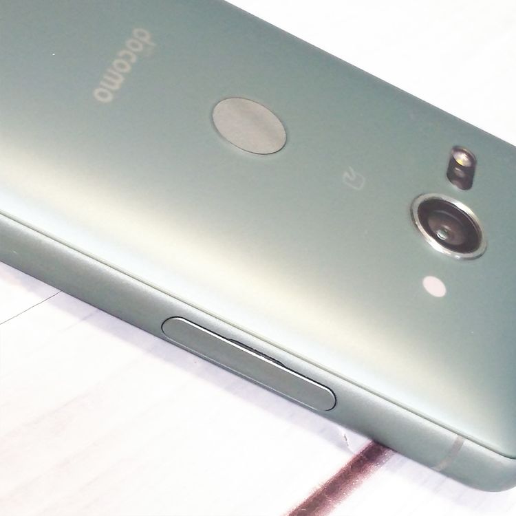 docomo SONY Xperia XZ2 Compact ���꡼�� SO-05K  188