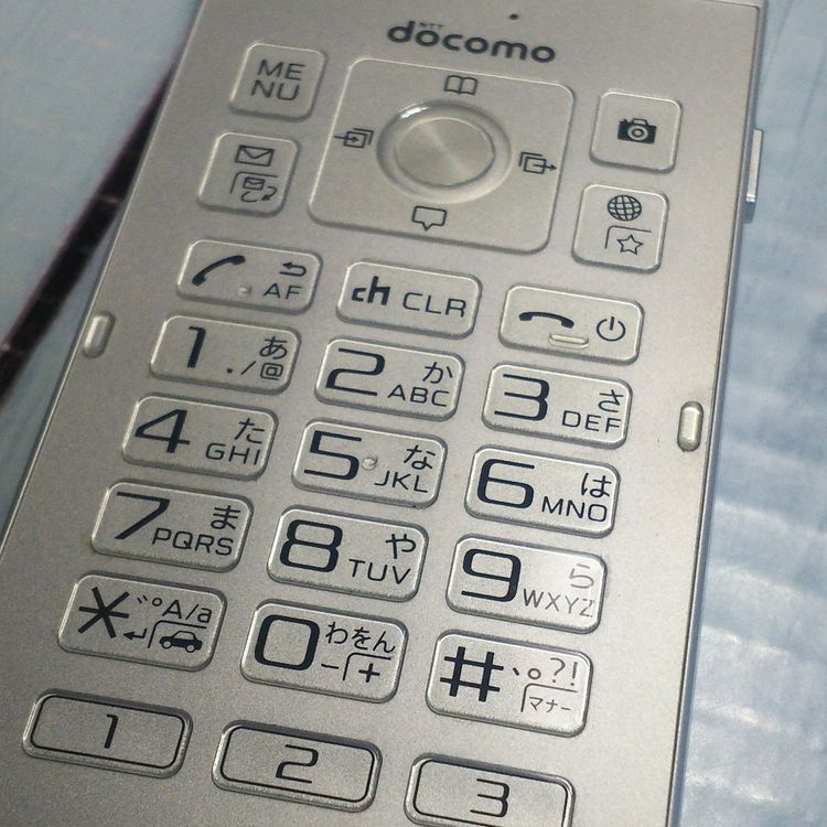 docomo arrows �ٻ��� �������� F-03L ����С�  661