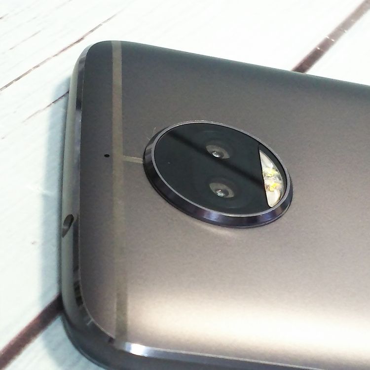 ��ȥ����� Moto G5S Plus XT1805 ��ʥ��졼  555