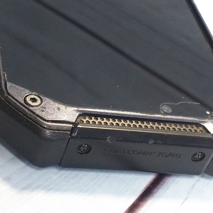 au ������ TORQUE G04 �֥�å� KYV46  631