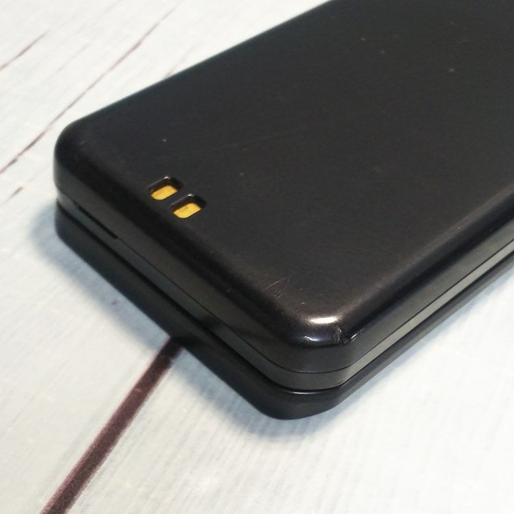 docomo arrows �ٻ��� �������� F-03L �֥�å�  323