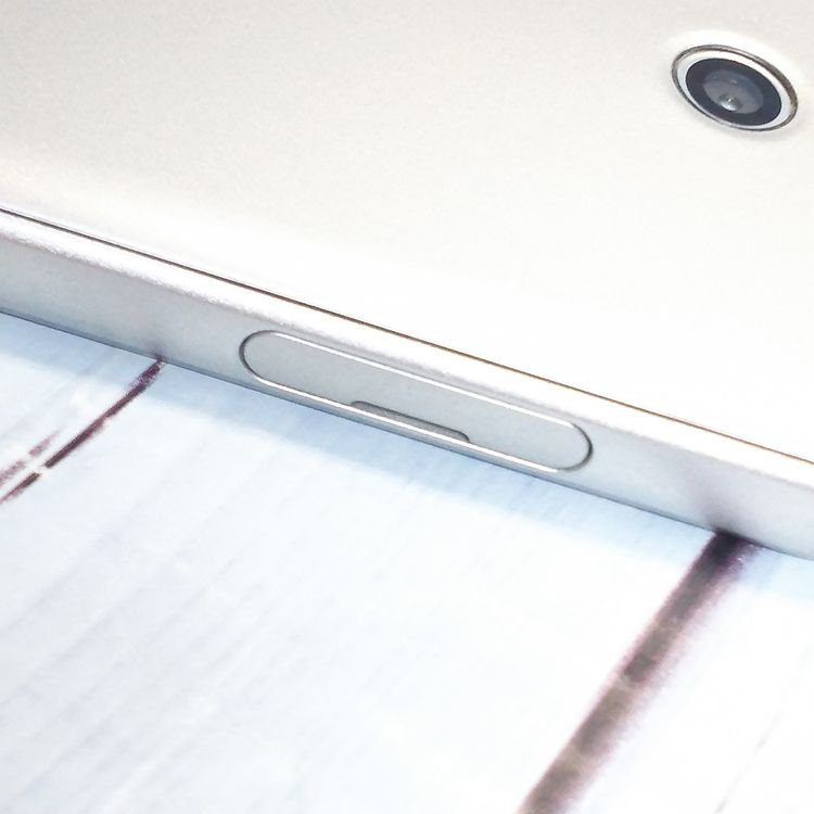 Y!mobile ������ ���󤿤󥹥ޥ� 705KC ����С�  851