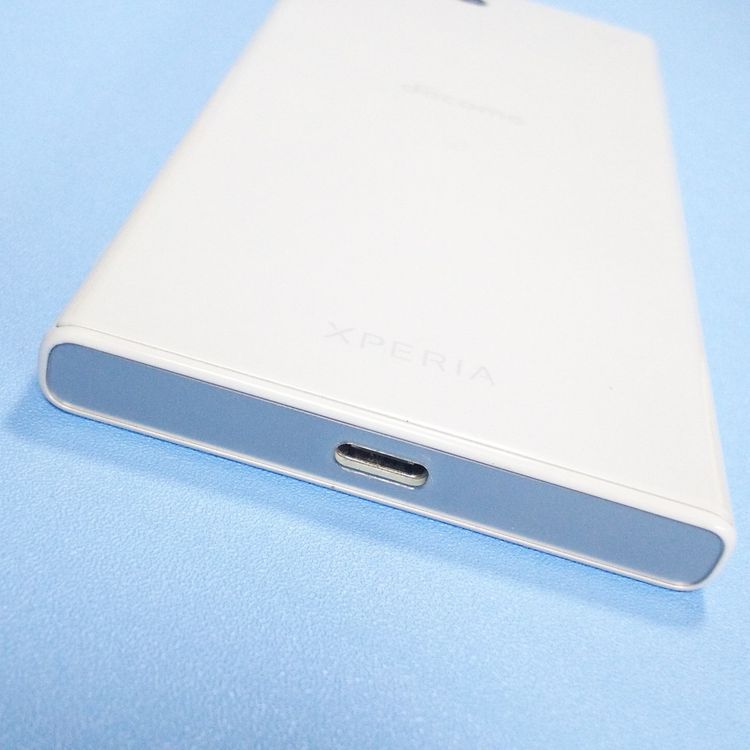 docomo Xperia X Compact SO-02J �ߥ��ȥ֥롼  303