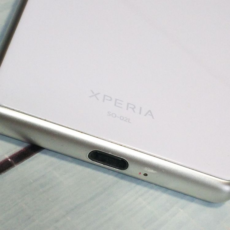 docomo Xperia Ace SO-02L �ۥ磻��  785