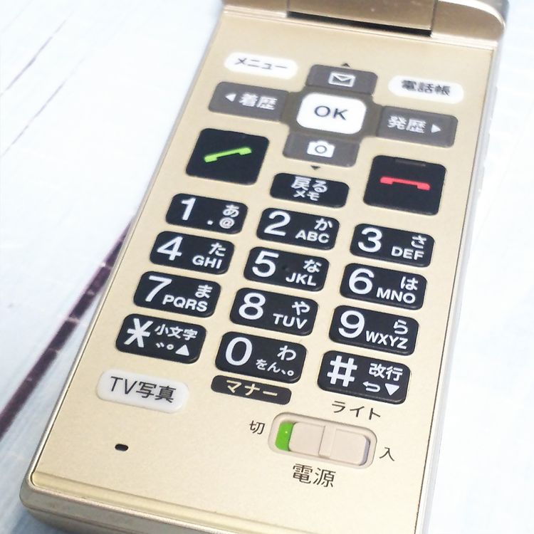 KYOCERA au KYF36 ���󤿤󥱡����� GOLD  146
