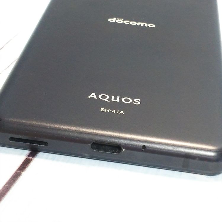 docomo AQUOS sense4 SH-41A �֥�å�  494