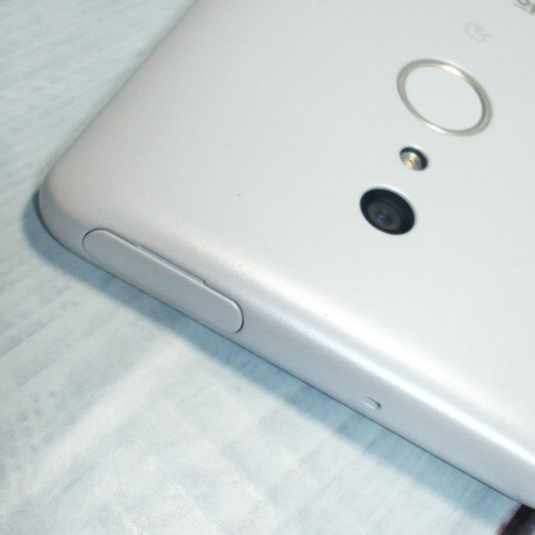 �ٻ��� docomo arrows Be4 F-41A �ۥ磻��  ���� 922