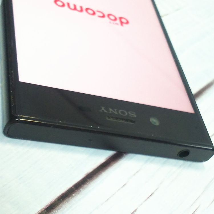 SONY docomo Xperia XZ SO-01J Mineral Black  828