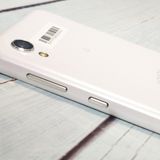 au AQUOS sense2 SHV43 Silky White  561