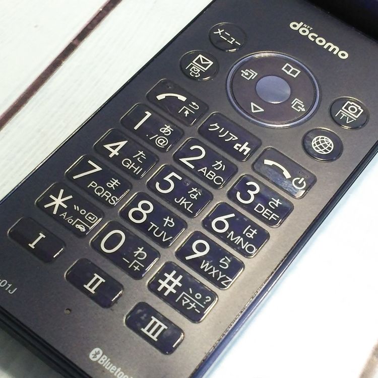 docomo AQUOS SH-01J �֥롼�֥�å� �ͥ��ӡ� �������� SHARP  552