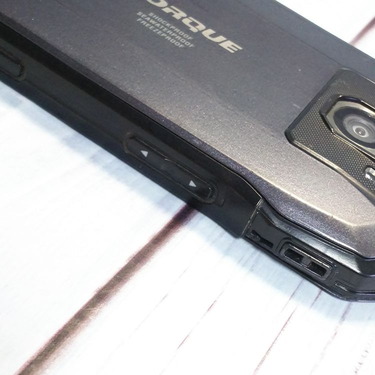 au ������ TORQUE G04 �֥�å� KYV46  299