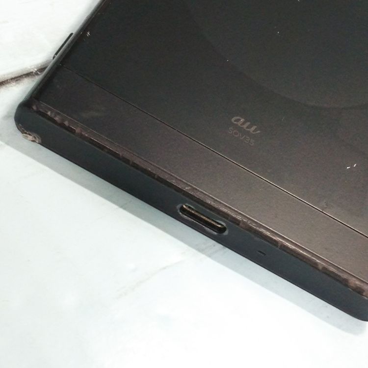 SONY Xperia XZs SOV35 au �֥�å�  723