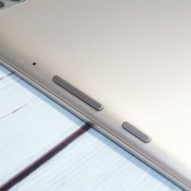 docomo dtab Compact d-02K ������� HUAWEI  512