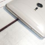 au SOV37 SONY Xperia XZ2 64GB �ꥭ�åɥ���С� �ۥ磻��  410