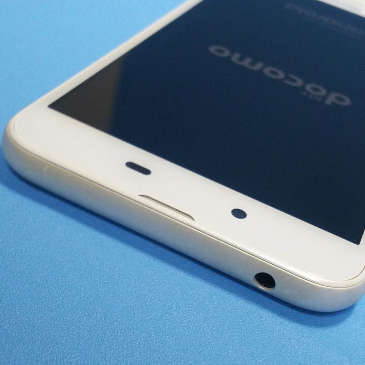 docomo SH-01K SHARP AQUOS sense 32GB ���륭���ۥ磻��  169