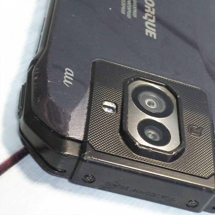 au ������ TORQUE G04 �֥�å� KYV46  703