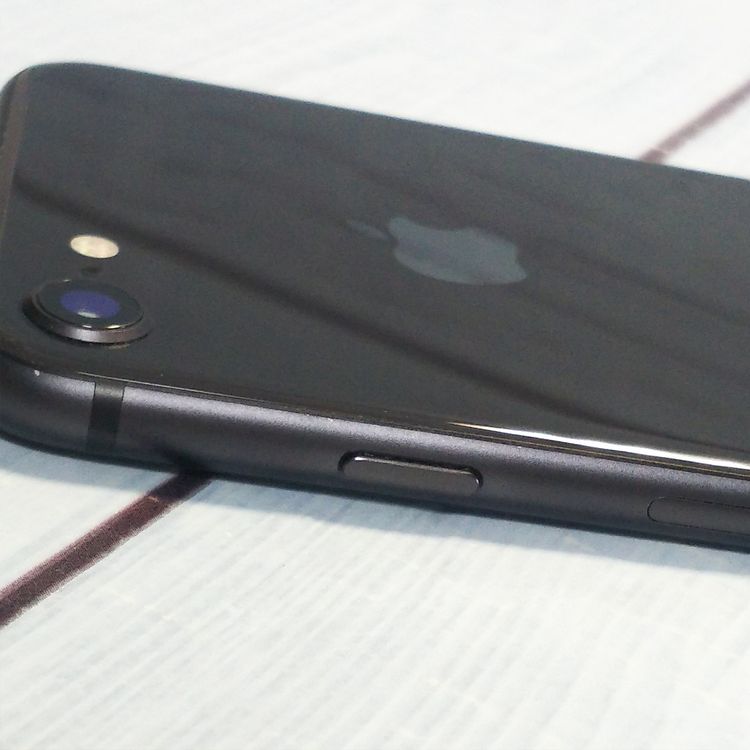 SoftBank iPhone8 64GB ���ڡ������졼  166