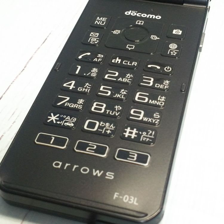 docomo arrows �ٻ��� �������� F-03L �֥�å�  513