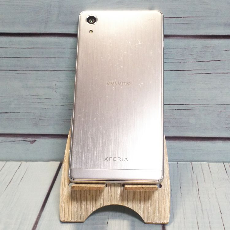 docomo Xperia X Performance SO-04H �ۥ磻�� ����С�  805