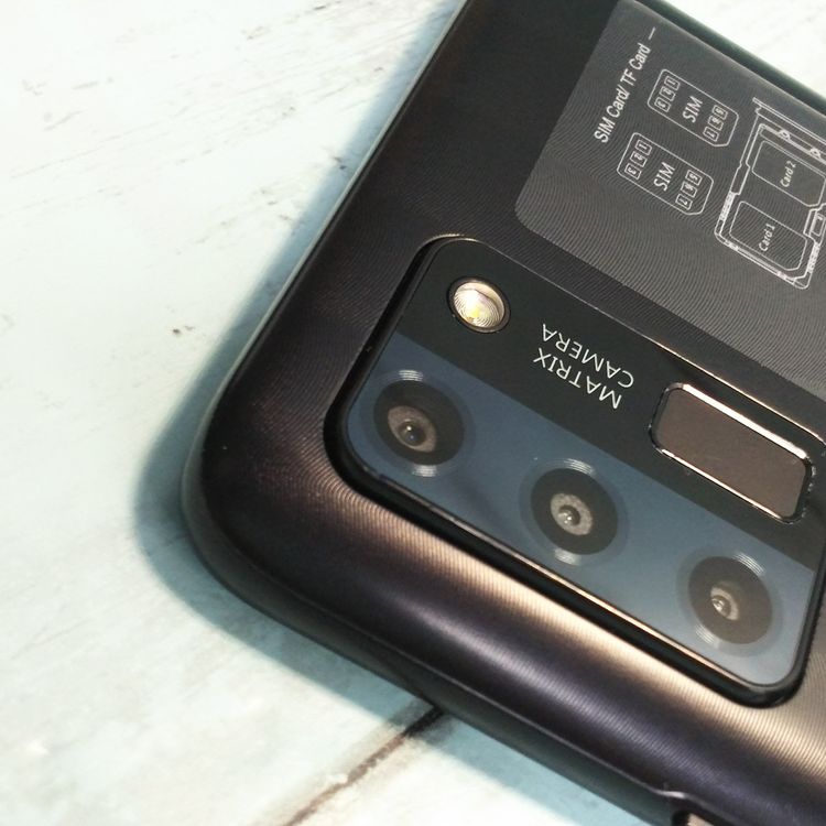 OUKITEL C25 �֥�å�  217