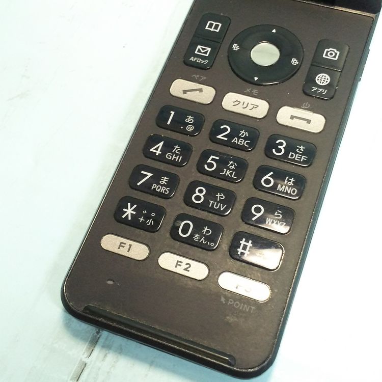 KYOCERA au GRATINA 4G BLACK KYF31 [�����]  628