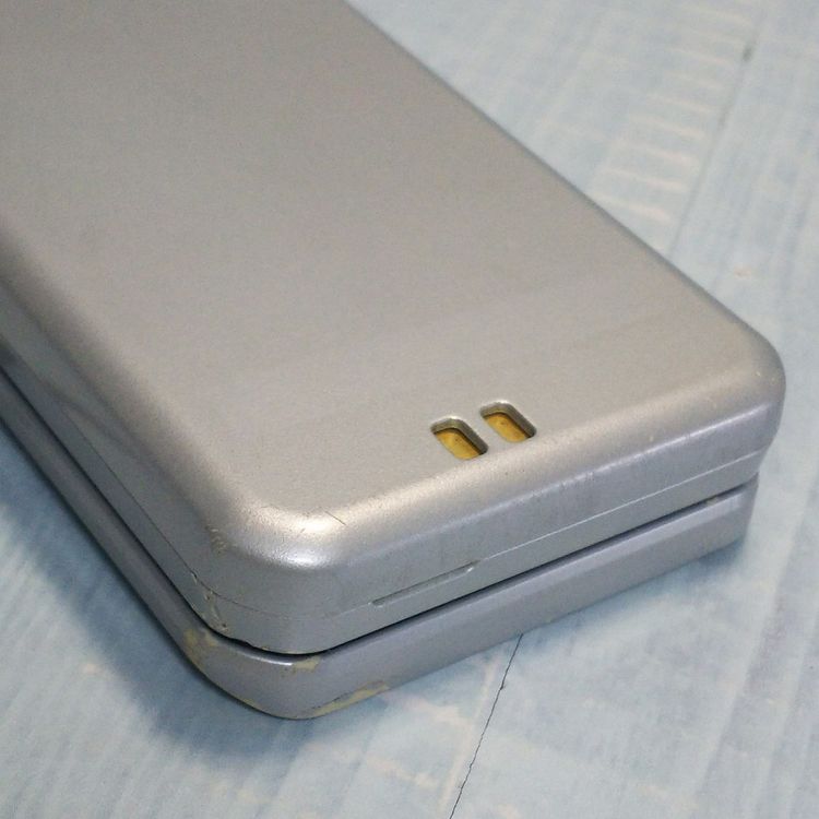 docomo arrows �ٻ��� �������� F-03L ����С�  085